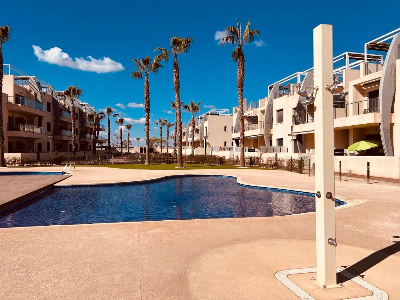 Elisa Bay Apartment Mil Palmeras Torre de la Horadada ภายนอก รูปภาพ